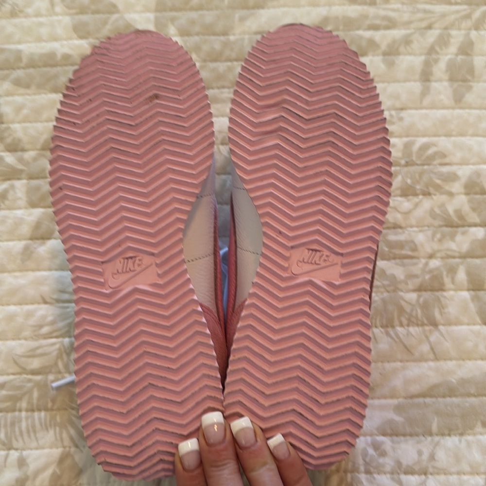 Pink Nike Cortez, custom ID made nwot - Picture 5 of 8